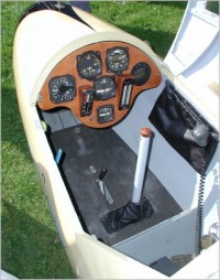 fest2002-minimoa-cockpit
